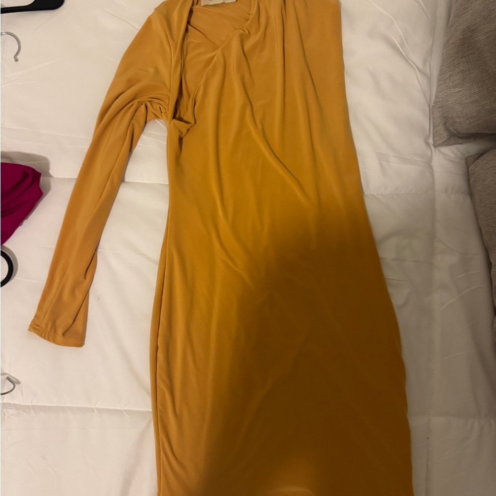Club London one shoulder dress